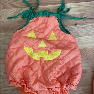Girl’s Pumpkin Costume